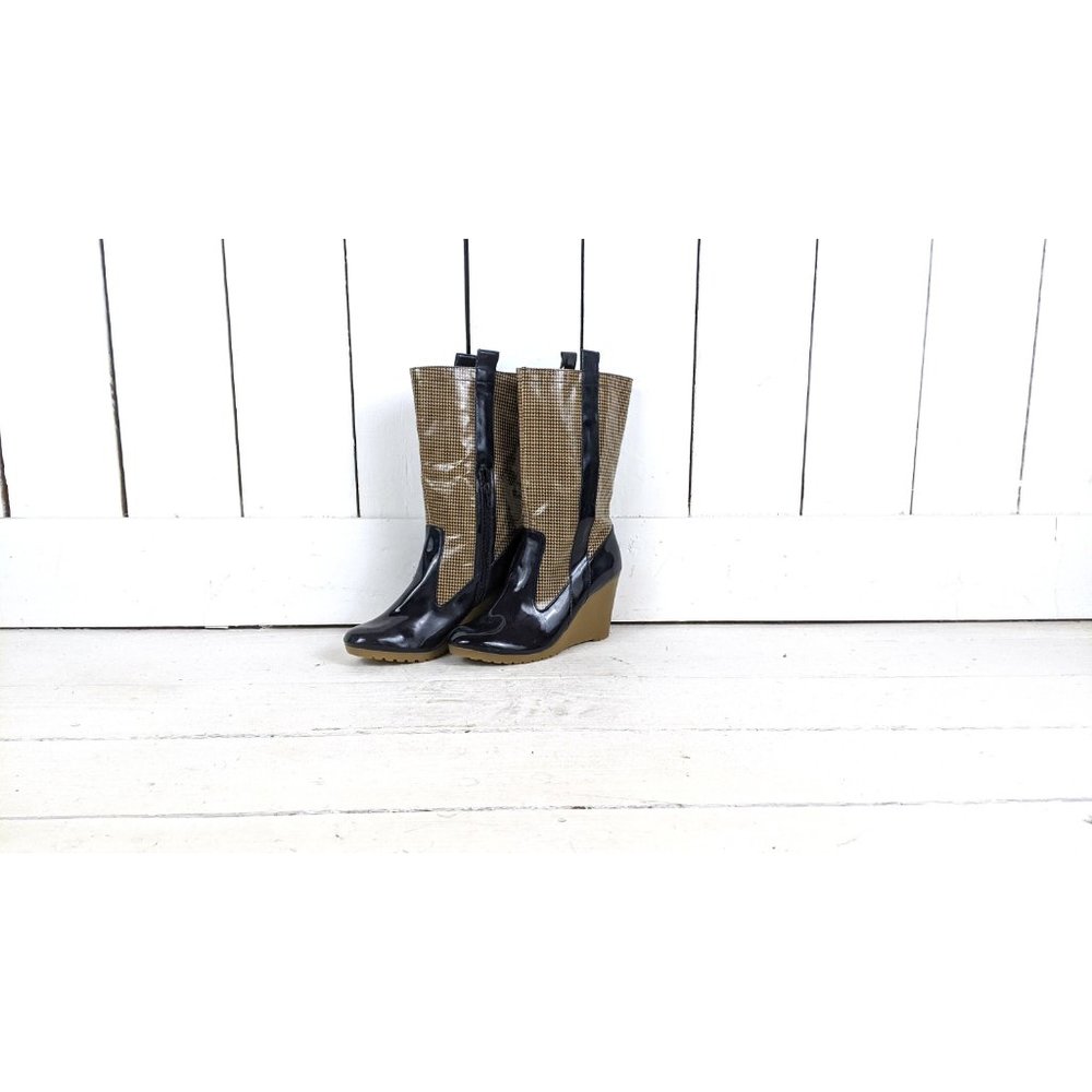 Tommy Hilfiger houndstooth blue patent tall wedge rain boots 8 M - Picture 2 of 8